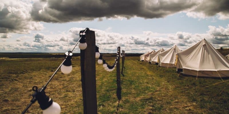 bell tent wedding set up